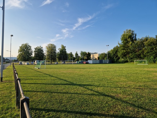 Sportplatz Breite Nebenplatz - Muhen