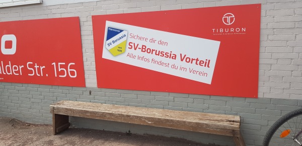 Sportanlage an der Kanalbrücke D-Platz - Hannover-Vahrenheide