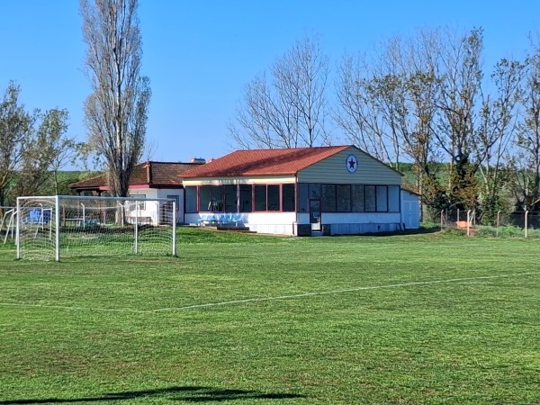 Gipedo Palaiou Agioneriou - Palaio Agioneri