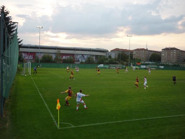 TC Eden hřiště c. 2 - Praha