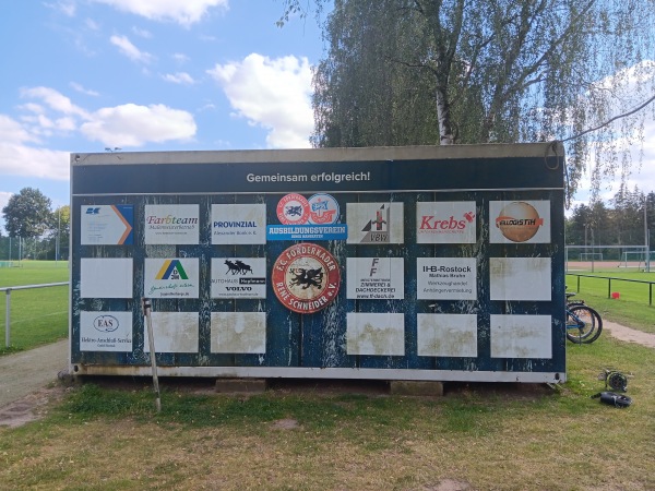 Postsportplatz Damerower Weg - Rostock