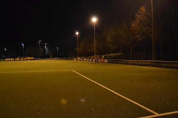 Jupp-Breuer-Stadion Nebenplatz - Grevenbroich-Kapellen