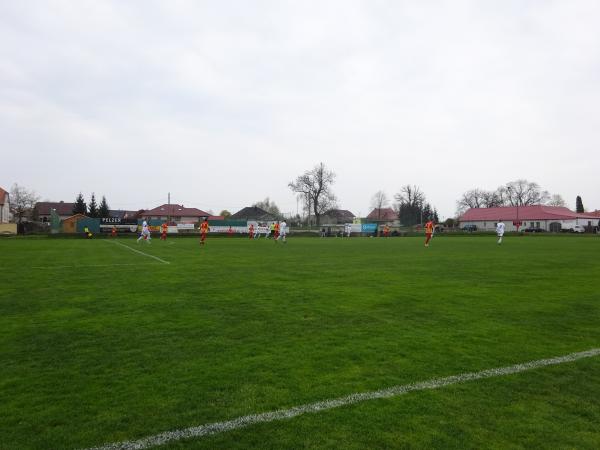 Hřiště Kamenný Újezd - Kamenný Újezd