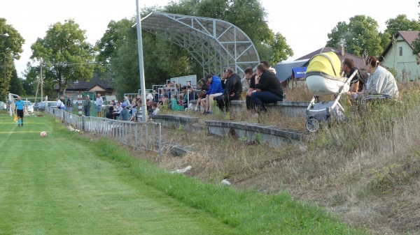 Stadion Gminny w Dobroszycach - Dobroszyce