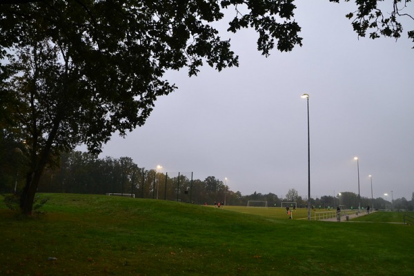 Stadion West B-Platz - Wolfsburg-Laagberg