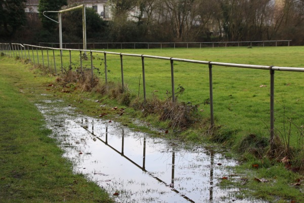 Sportplatz Lucherberg - Inden-Lucherberg