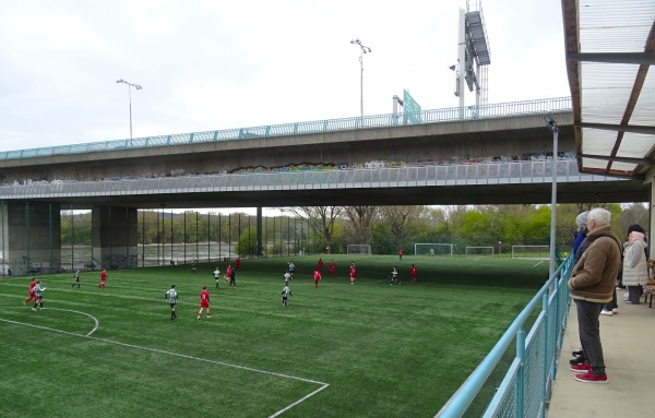 Futbalové ihrisko v areáli FTVŠ UK - Bratislava-Karlova Ves