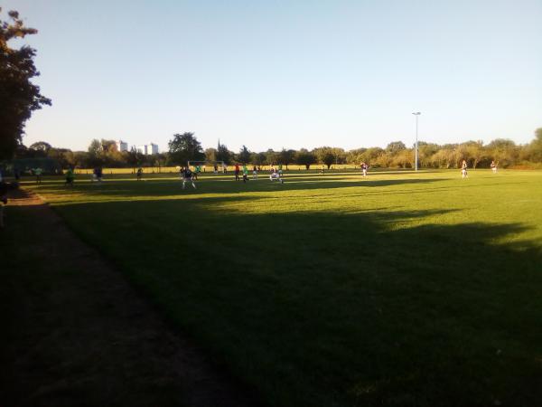 Sportanlage am Volksbad B-Platz  - Hannover-Limmer