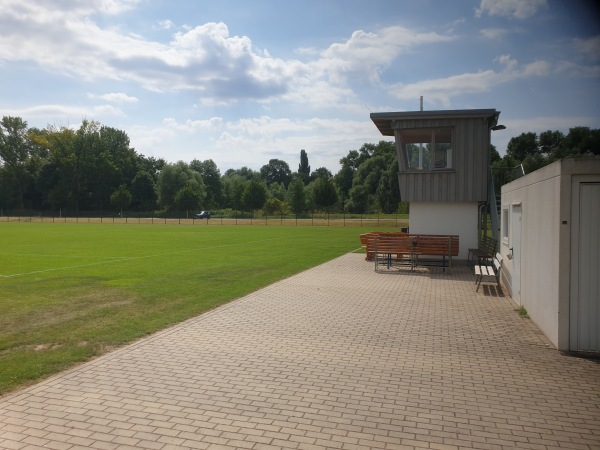 Ernst-Thälmann-Stadion Nebenplatz 3 - Zeitz