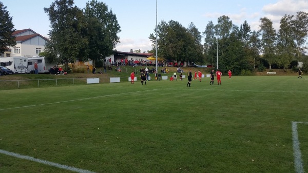 Sportplatz Holzhausen - Immenhausen-Holzhausen