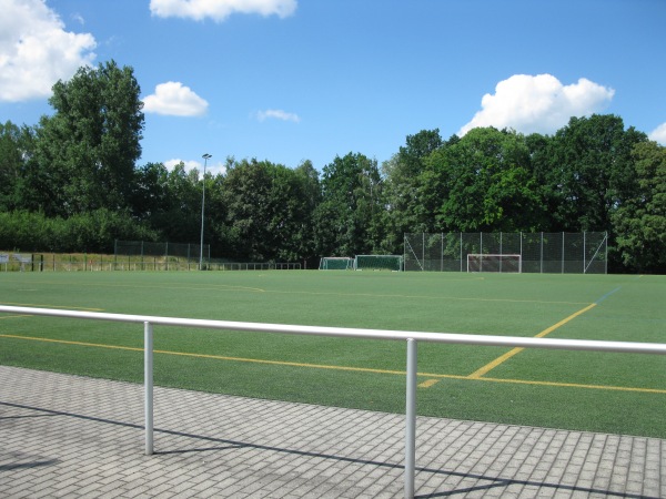 Waldstadion Nebenplatz - Limbach-Oberfrohna