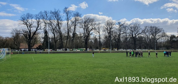 Paul-Zobel-Sportplatz - Berlin-Schönholz