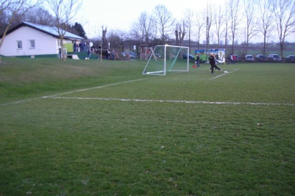 Eichenwaldstadion - Ense-Oberense