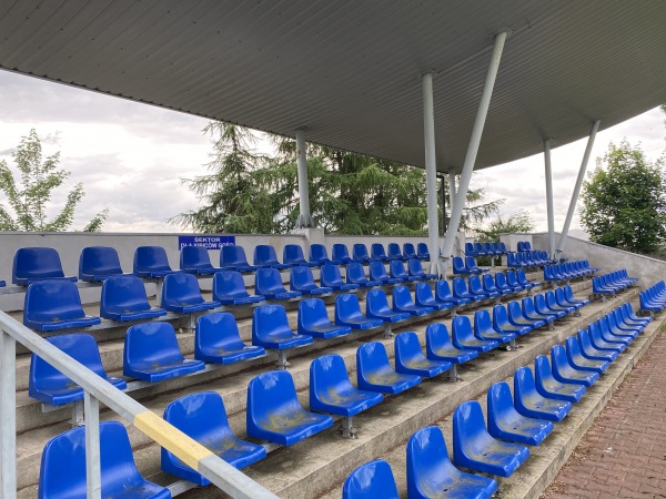 Gminny Stadion Sportowy - Potworów