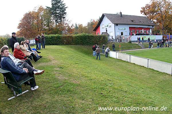 Bechtle-Stadion - Karlsbad-Spielberg