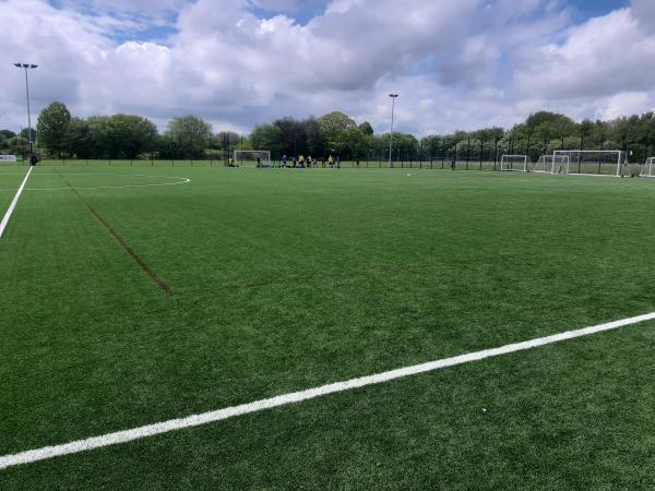 Roundwood Park School - Harpenden, Hertfordshire