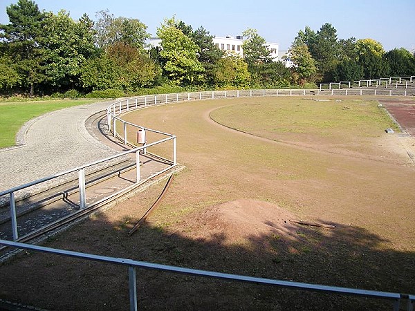 Stadion Bezirkssportanlage Karl-Hohmann-Straße - Düsseldorf-Benrath