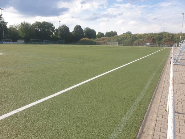 Sepp-Herberger-Stadion Nebenplatz 1 - Weinheim/Bergstraße