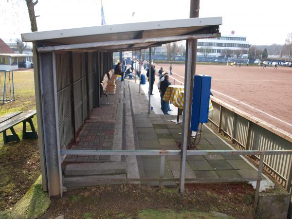 Sportplatz Cathostraße - Essen/Ruhr-Bergeborbeck