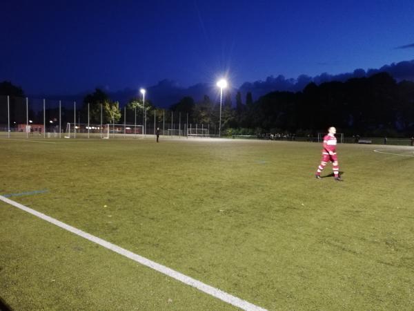 Sportplatz Am Schürkamp - Xanten-Lüttingen