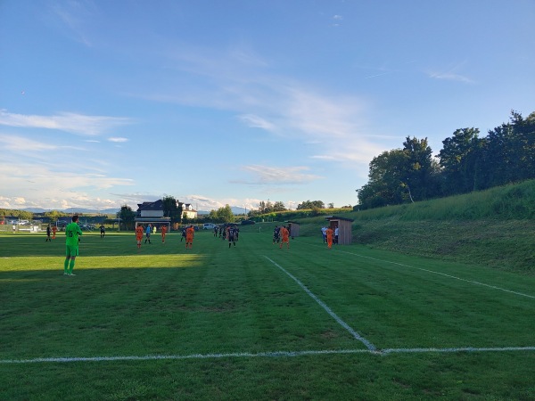 Sportplatz Hagenau - Bergland