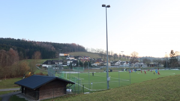 Kunstrasenplatz Neuhofen - Neuhofen an der Ybbs