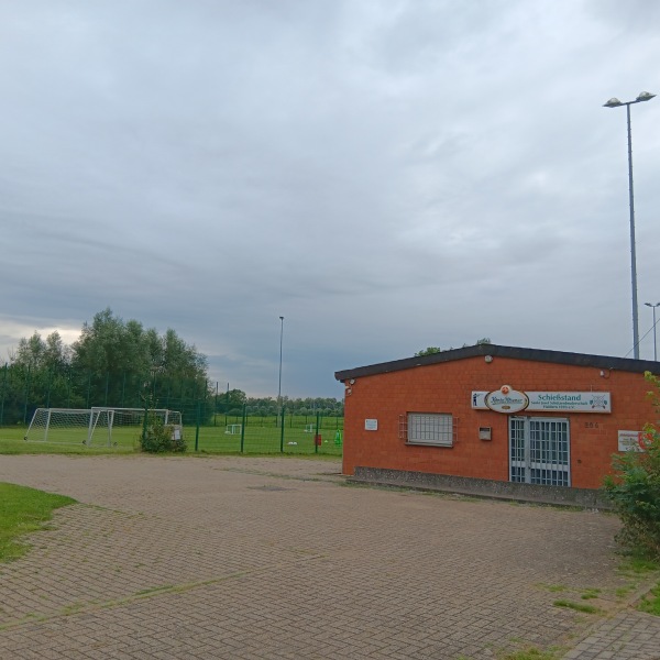 Lindenstadion Nebenplatz 2 - Rees-Haldern