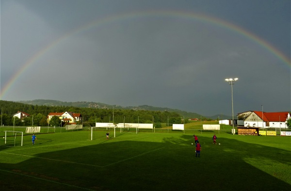 Theresienblickstadion - Gleinstätten
