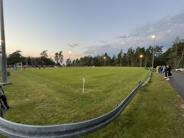 Sportanlage Am Hahnenkamm Platz 3 - Edelsfeld