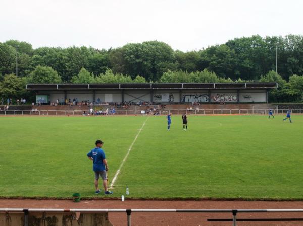 Bezirkssportanlage Roomersheide/Erbstollen - Bochum-Weitmar