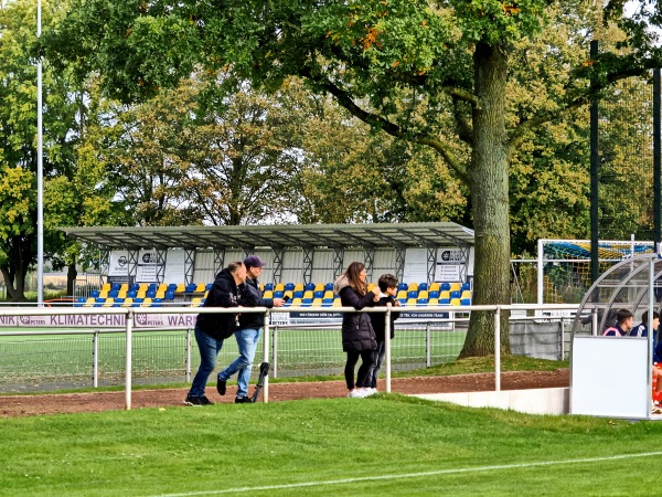 Theodor-Mostertz-Sportanlage - Meerbusch-Lank