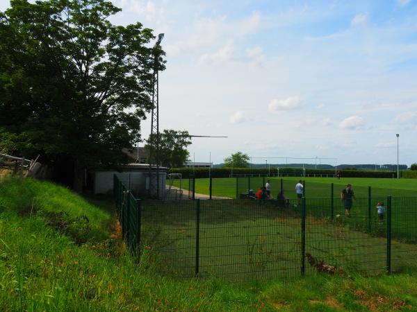 Sportplatz Am Gelke - Ense-Lüttringen