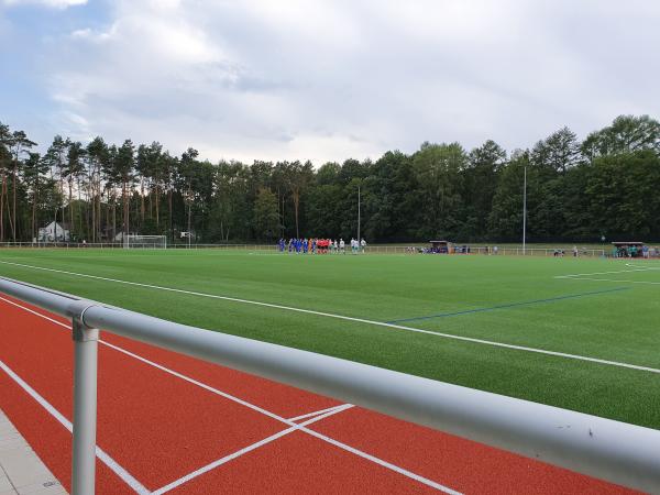 Wolfgang-Abbe-Stadion - Geesthacht-Grünhof