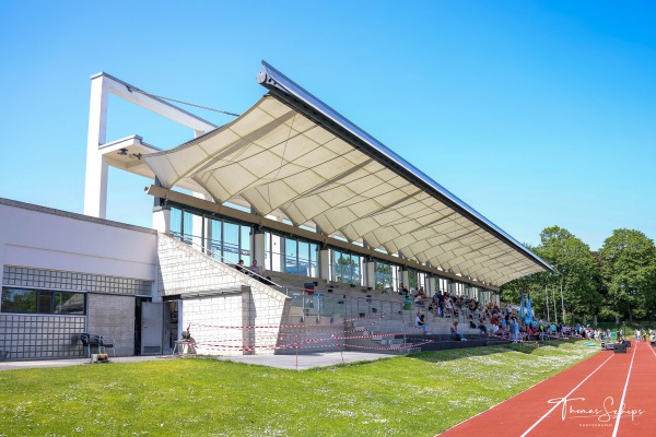 Volksparkstadion - Berlin-Mariendorf