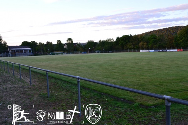 Sportplatz am Kaisergarten - Monzingen