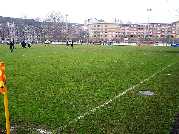 Karl-Möller-Sportplatz - Hamburg-Altona