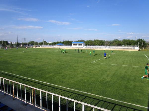 Stadionul Dinamo-Auto - Tîrnauca