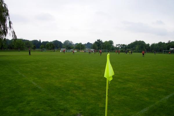 Sportplatz am Blauen Wunder - Dresden-Loschwitz