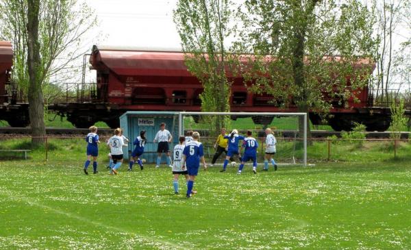 Sportplätze an der Bahn - Landsberg/Saalekreis-Hohenthurm