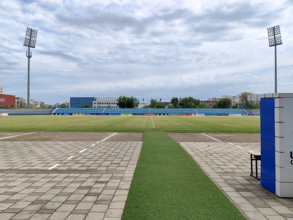 Stadiumi Niko Dovana - Durrës