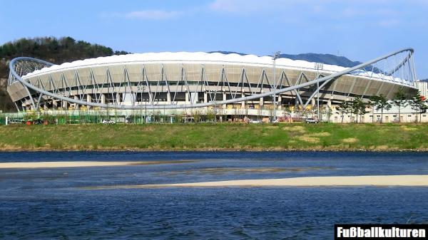 Jinju Stadium - Jinju