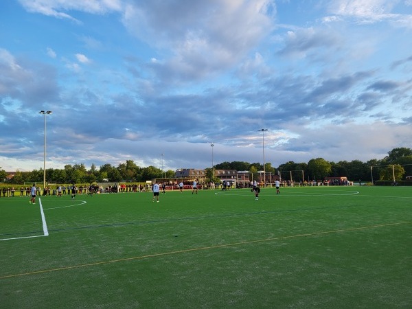 Sportzentrum Adendorf B-Platz - Adendorf