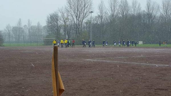 Sportanlage Karl-Arnold-Ring Platz 2 (alt) - Hamburg-Wilhelmsburg