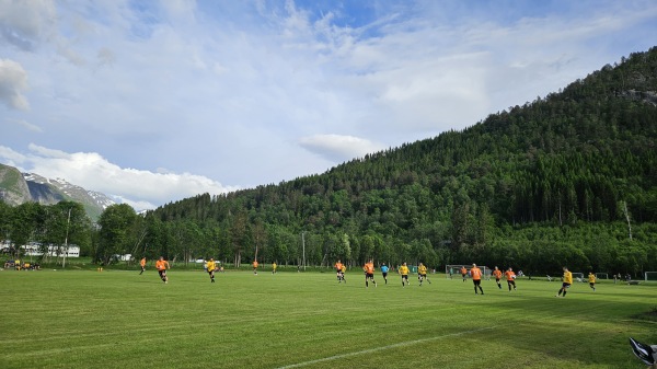 Isfjorden stadion - Isfjorden