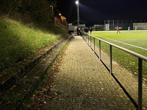 Sportplatz Weidenstraße - Rheinbach-Merzbach