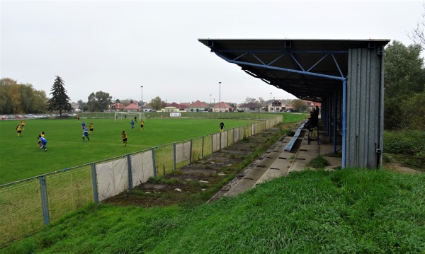 Futbalový štadión Hurbanovo - Hurbanovo