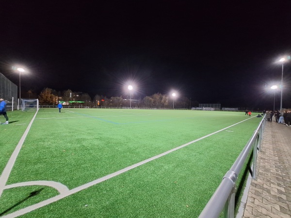 Sportzentrum Eichenbach Platz 2 - Eislingen/Fils