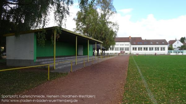 Friedrich-Wilhelm-Weber-Stadion - Nieheim