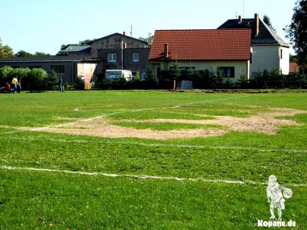 Ackerlandstadion - Priestewitz-Böhla Bahnhof