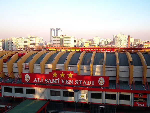 Ali Sami Yen Stadyumu - İstanbul